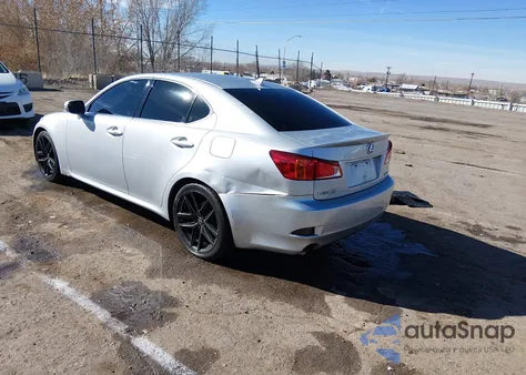 2009 Lexus Is 250 z USA, uszkodzony, nr VIN JTHBK262095092345